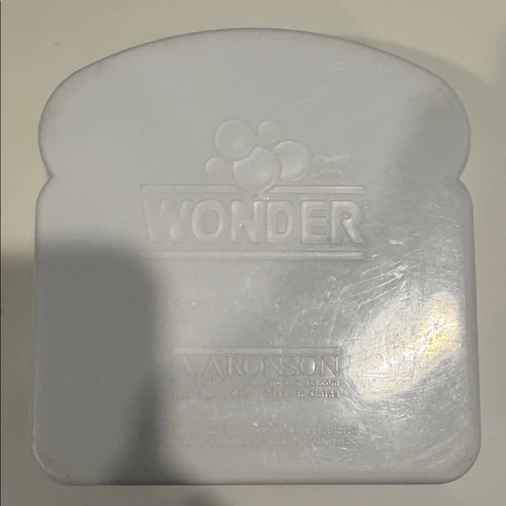VINTAGE 00s Wonder Bread Sandwich Food Storage Container with Funky Polka Dots